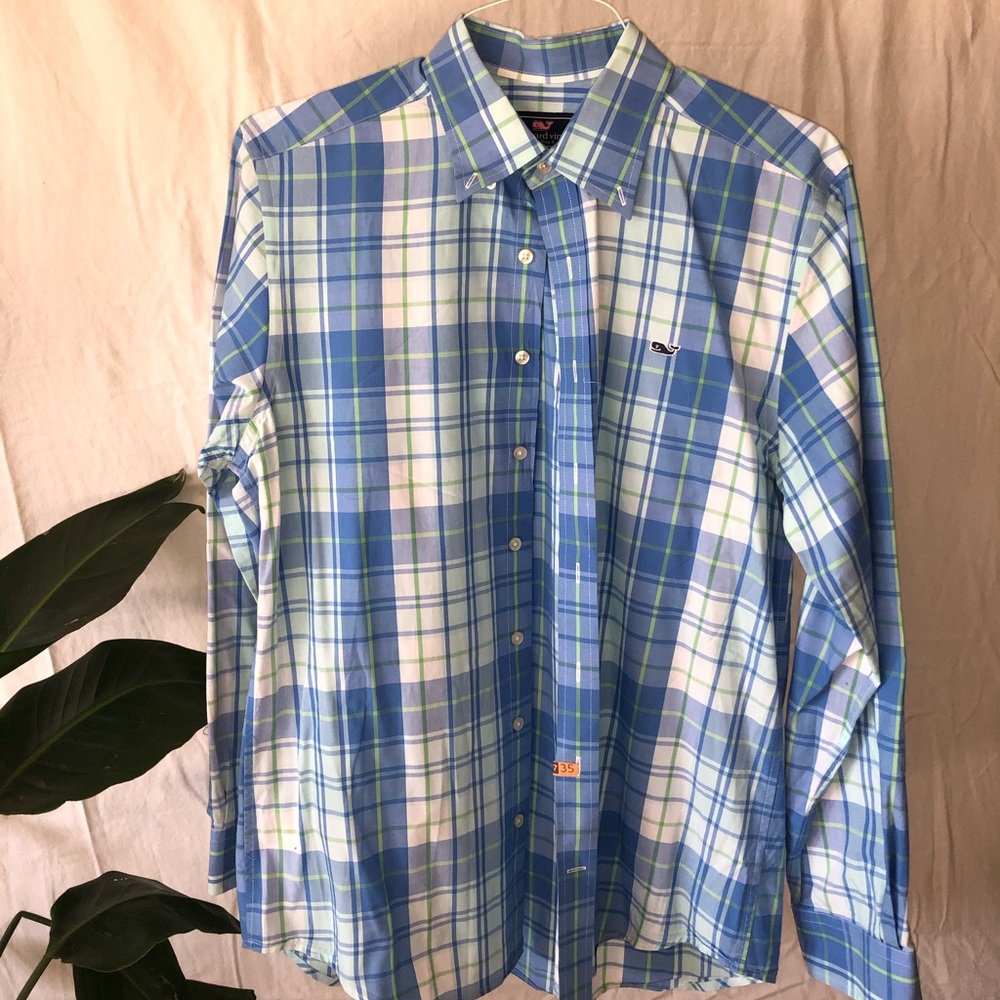VINEYARD VINES :: medium :: rarely worn